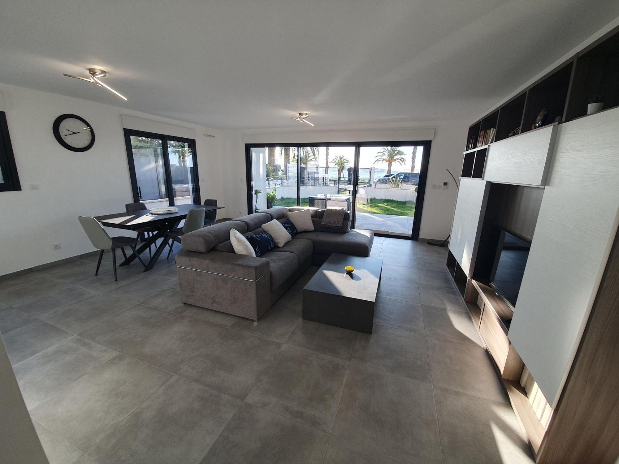 T3 Neuf Avec Terrasse Et Jardin Face A La Mer Bandol Dış mekan fotoğraf