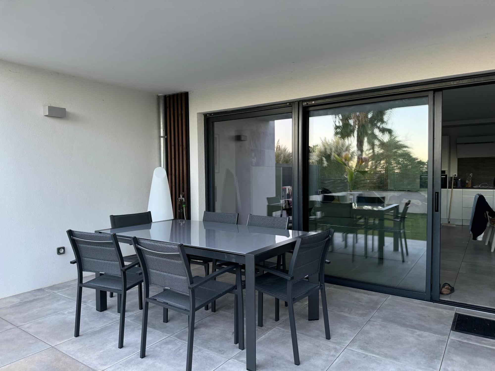 T3 Neuf Avec Terrasse Et Jardin Face A La Mer Bandol Dış mekan fotoğraf