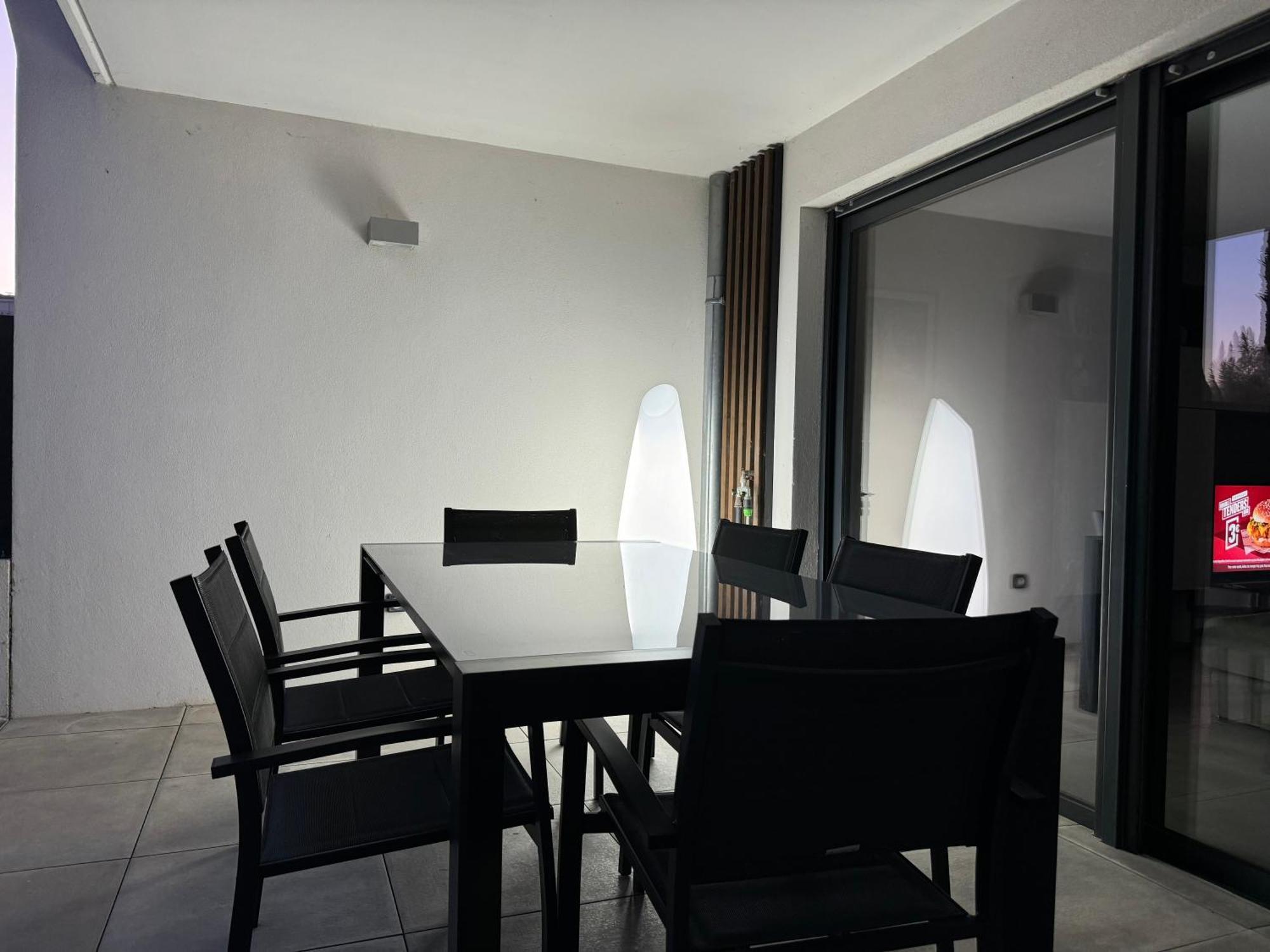 T3 Neuf Avec Terrasse Et Jardin Face A La Mer Bandol Dış mekan fotoğraf